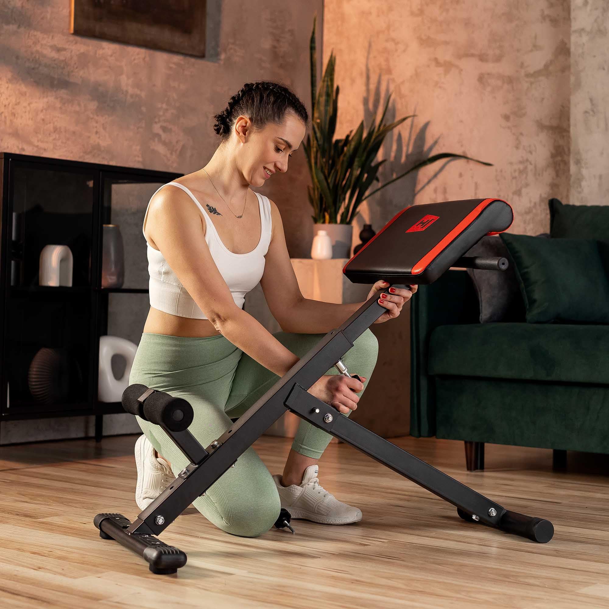 Hop-Sport Hyperextensions Bauch- & Rückentrainer, Klappbarer Bauchmuskeltrainer für Zuhause, Verstellbare Fitnessgeräte für Effektives Krafttraining, 120 kg Max. Belastbarkeit